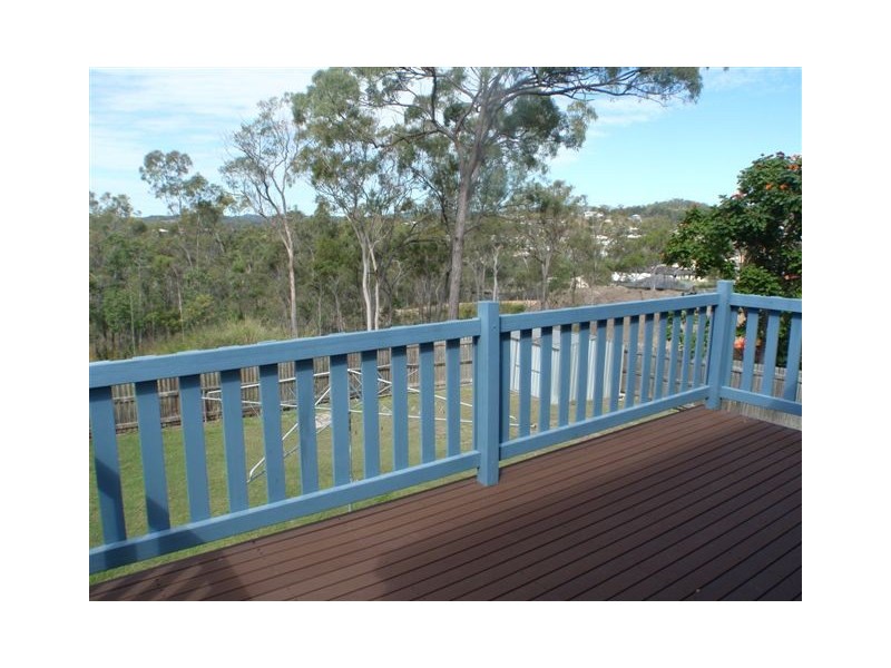 75 BEAK ST, New Auckland QLD 4680