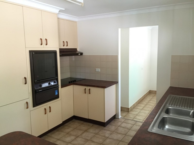 28 AQUARIUS STREET, Clinton QLD 4680