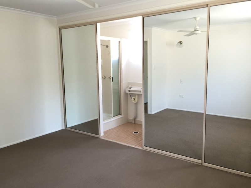 28 AQUARIUS STREET, Clinton QLD 4680