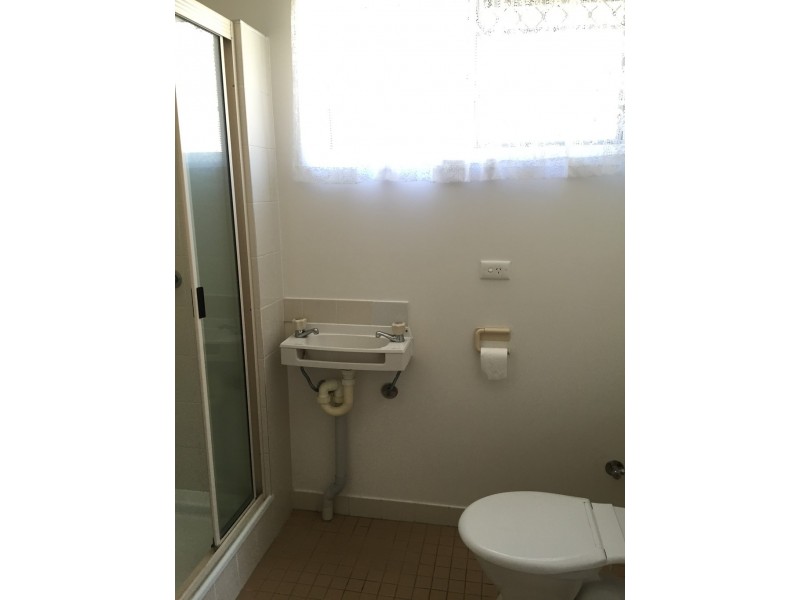 28 AQUARIUS STREET, Clinton QLD 4680
