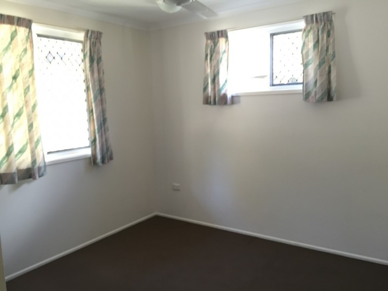 28 AQUARIUS STREET, Clinton QLD 4680