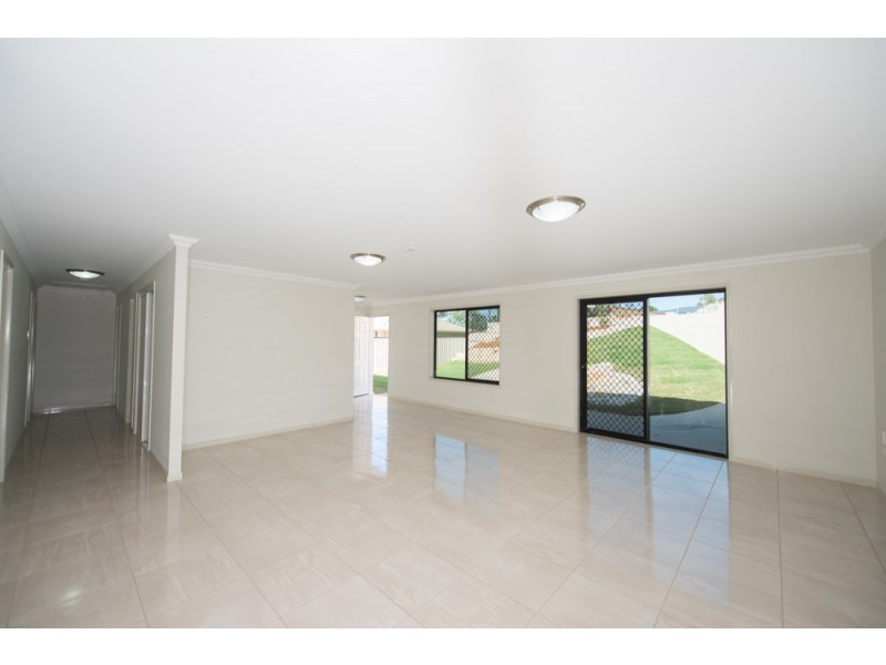 53 Cairncross Street, Sun Valley QLD 4680