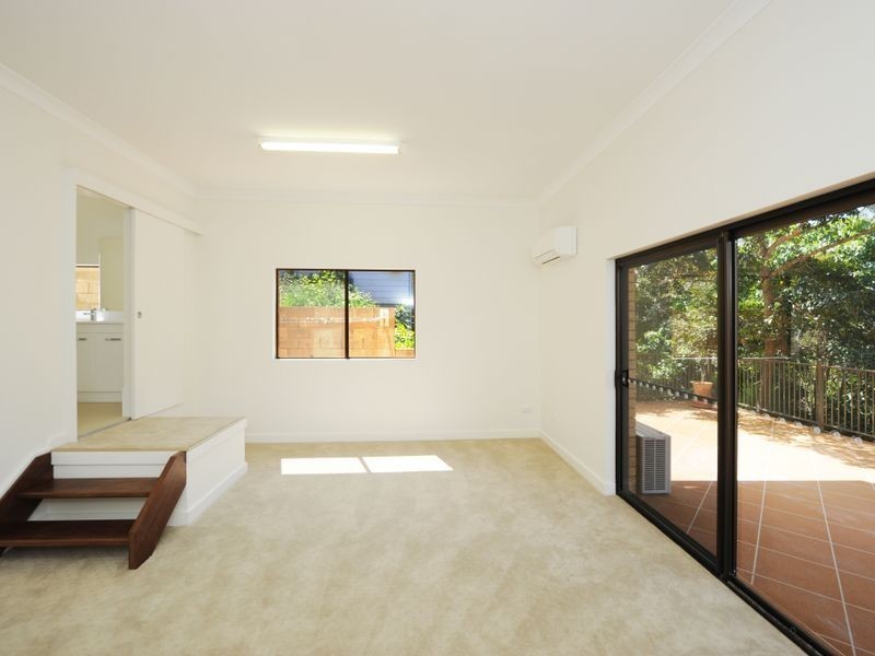 76 Adelaide Street, South Gladstone QLD 4680