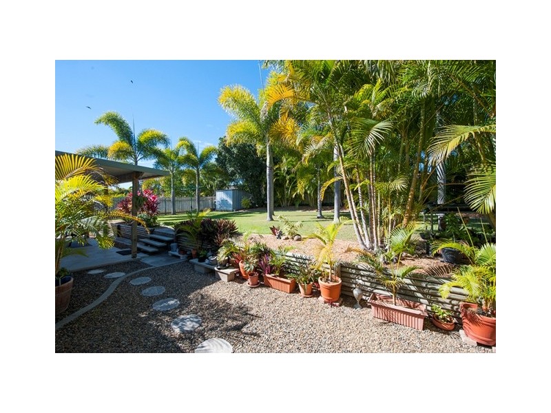 10 Alexandra Close, Clinton QLD 4680