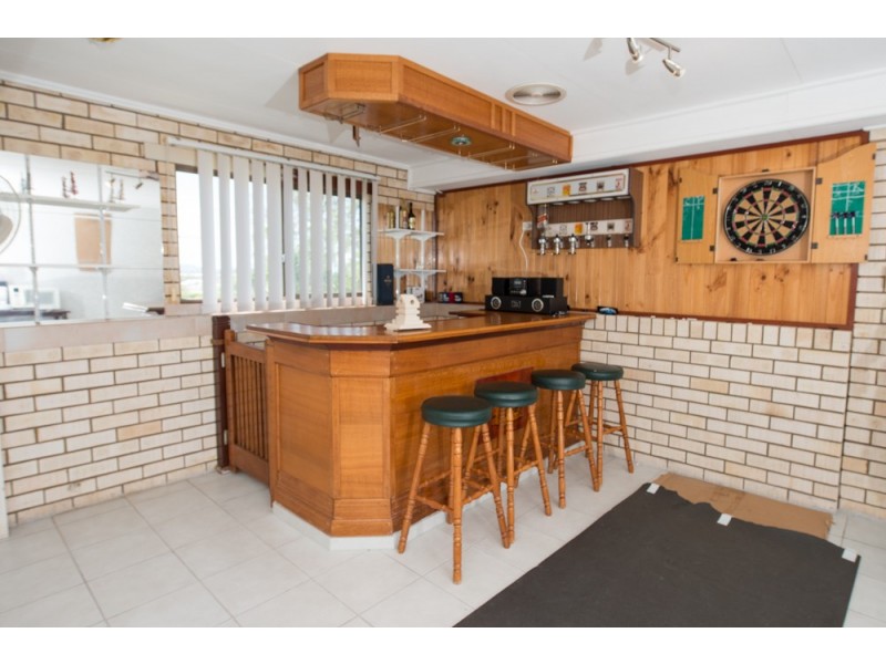 30 WILLOW STREET, New Auckland QLD 4680