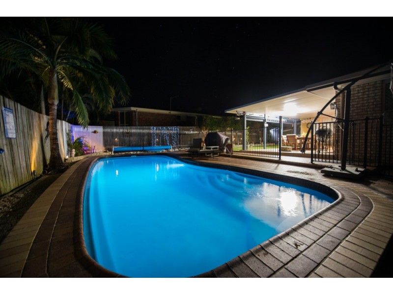 18 Geoffrey Thomas Drive, Tannum Sands QLD 4680