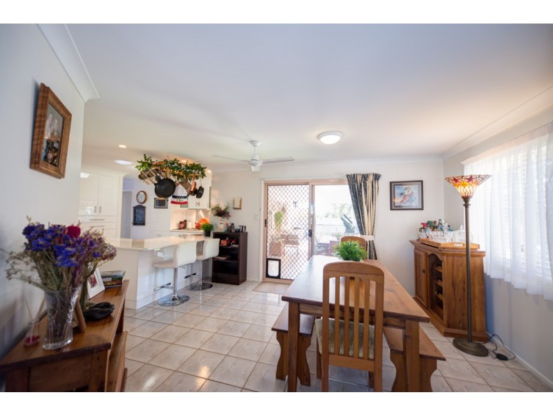 18 Geoffrey Thomas Drive, Tannum Sands QLD 4680