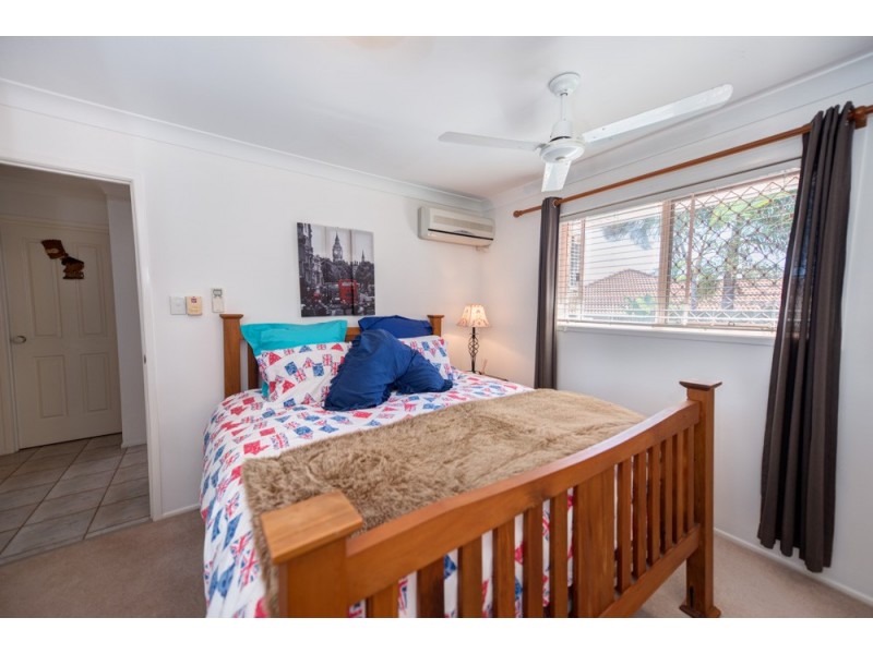 18 Geoffrey Thomas Drive, Tannum Sands QLD 4680