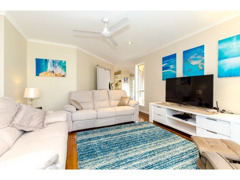 9 Daydream Drive, Clinton QLD 4680