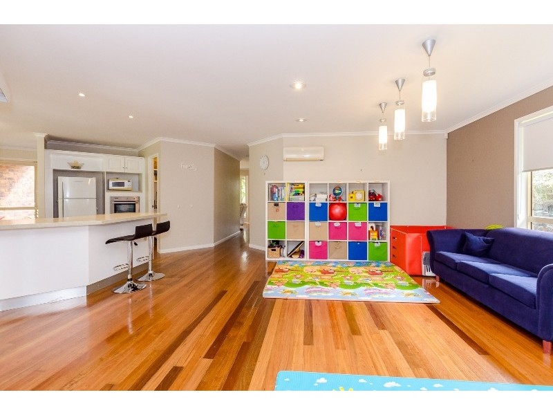 9 Daydream Drive, Clinton QLD 4680