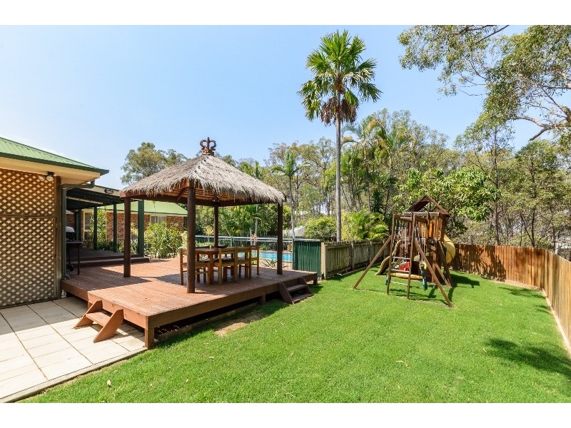 9 Daydream Drive, Clinton QLD 4680