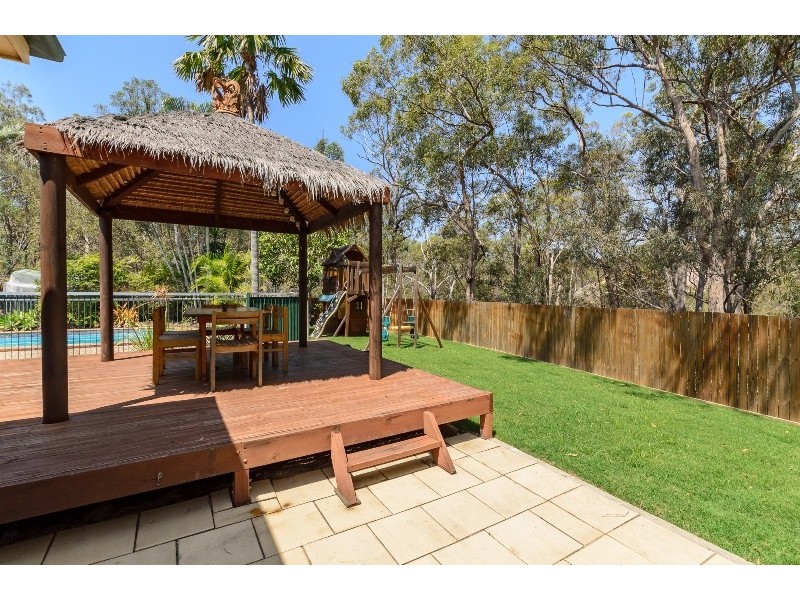 9 Daydream Drive, Clinton QLD 4680
