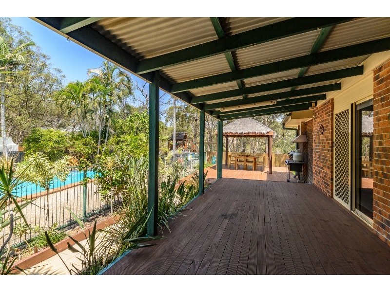 9 Daydream Drive, Clinton QLD 4680