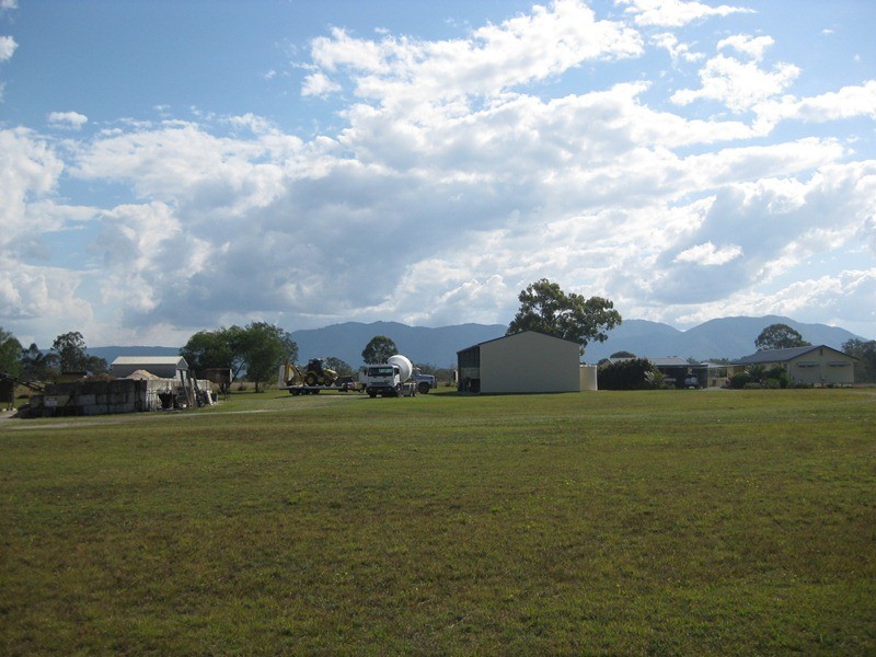 Kirkwood QLD 4680