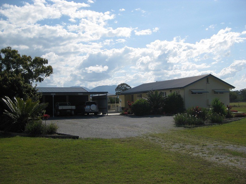 Kirkwood QLD 4680