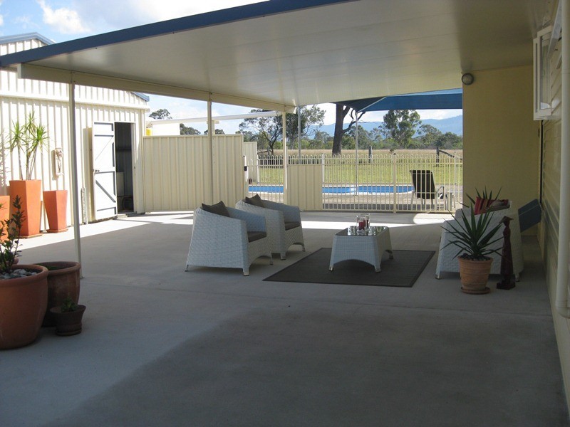 Kirkwood QLD 4680