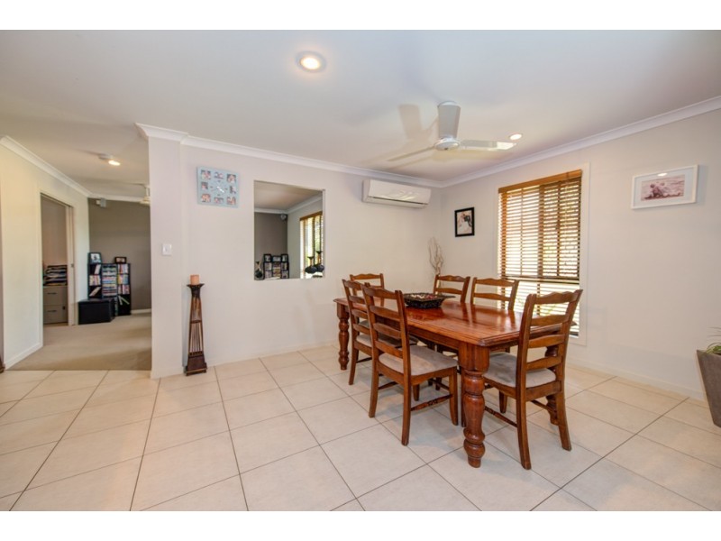 17 Luana Crescent, Beecher QLD 4680