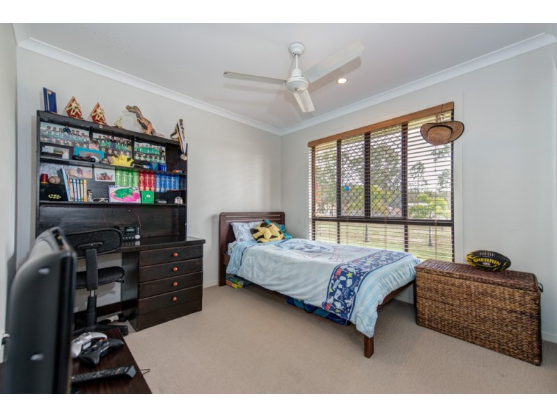 17 Luana Crescent, Beecher QLD 4680