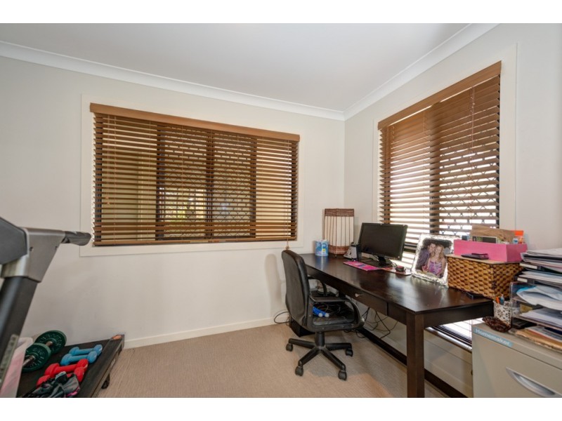 17 Luana Crescent, Beecher QLD 4680