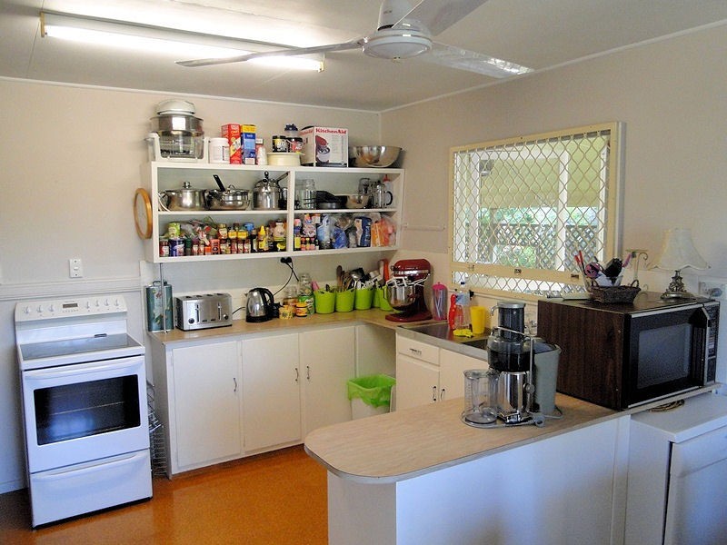 4 O’Malley Street, West Gladstone QLD 4680