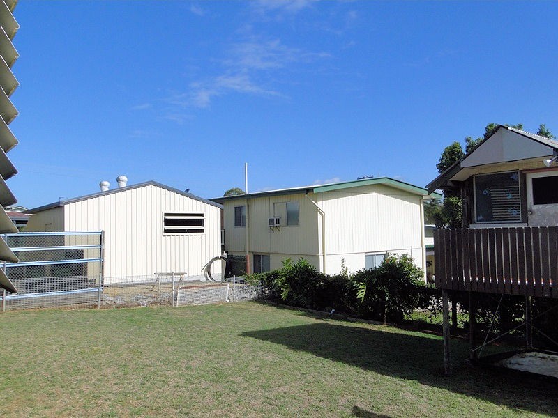 4 O’Malley Street, West Gladstone QLD 4680