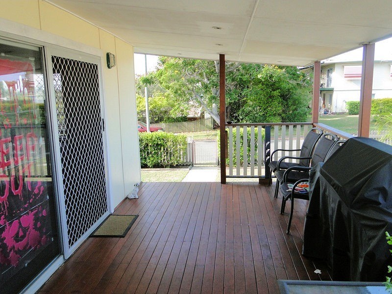 4 O’Malley Street, West Gladstone QLD 4680