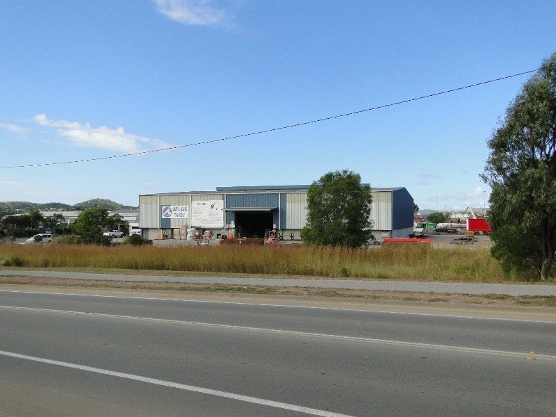 15 Bassett Street, Callemondah QLD 4680