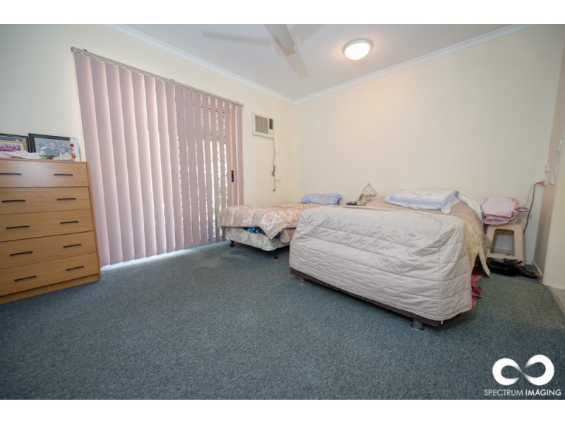 9 and 10/8 WICKS STREET, New Auckland QLD 4680