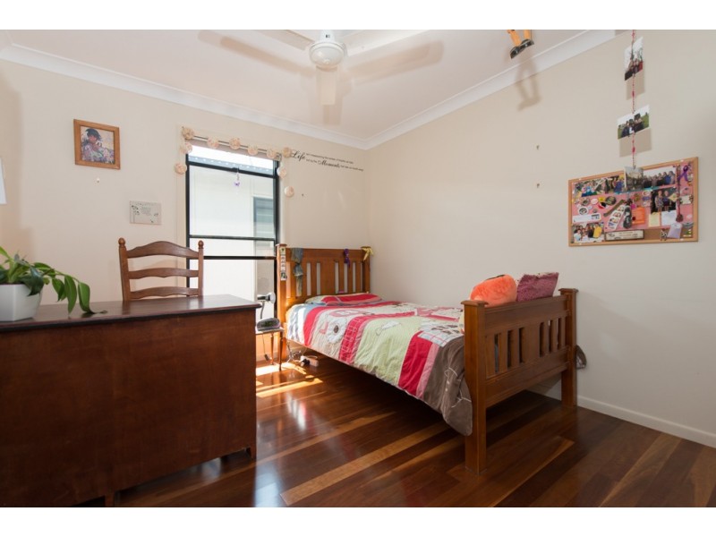 18 Hennie Drive, Benaraby QLD 4680