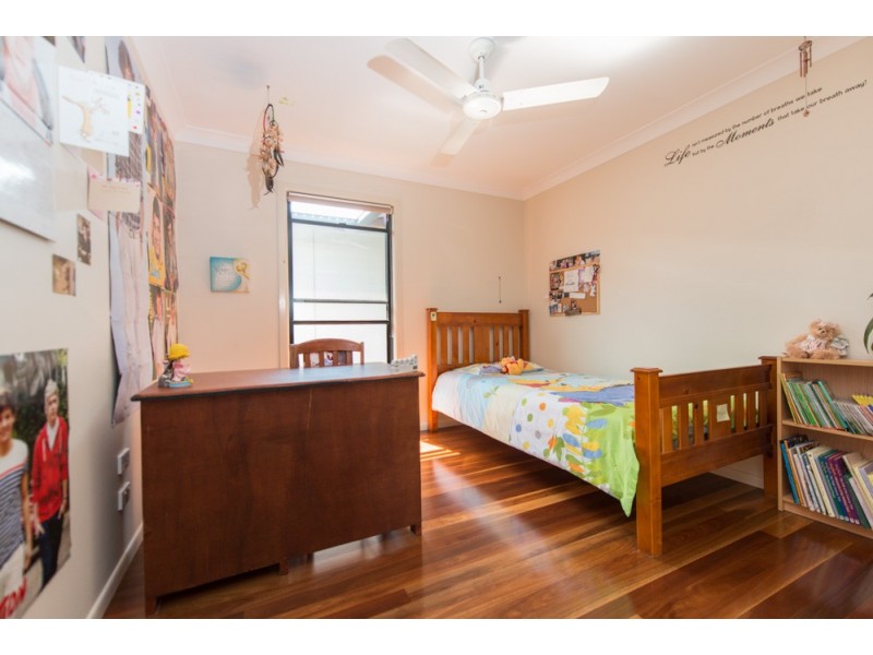 18 Hennie Drive, Benaraby QLD 4680