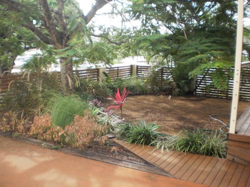 40 WALTERS AVE, West Gladstone QLD 4680