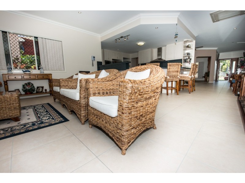 3 Jacinta Court, Tannum Sands QLD 4680