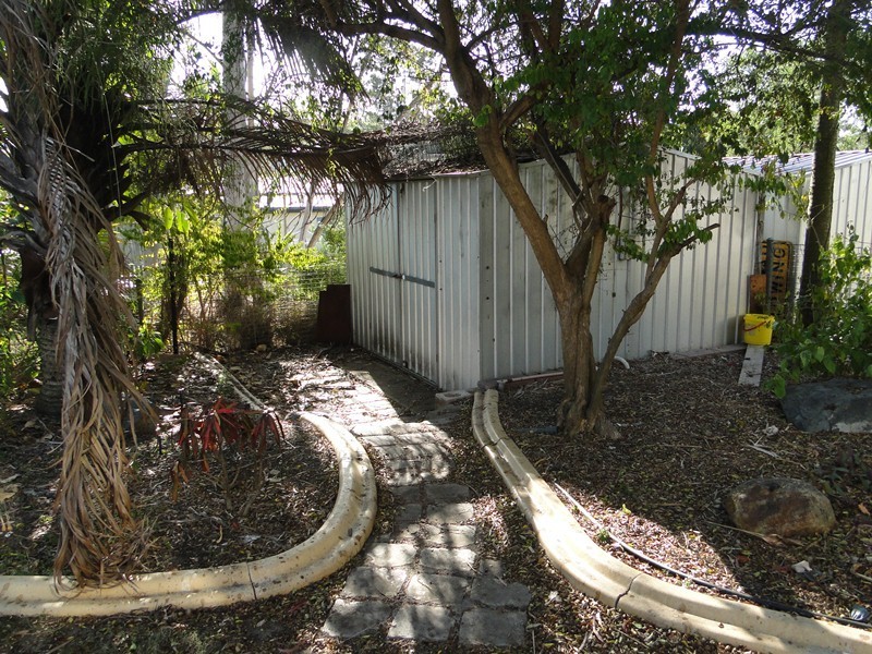 21 Alder Street, New Auckland QLD 4680