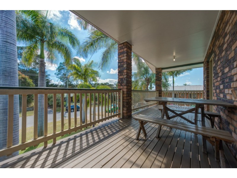 9 Fairway Avenue, Clinton QLD 4680