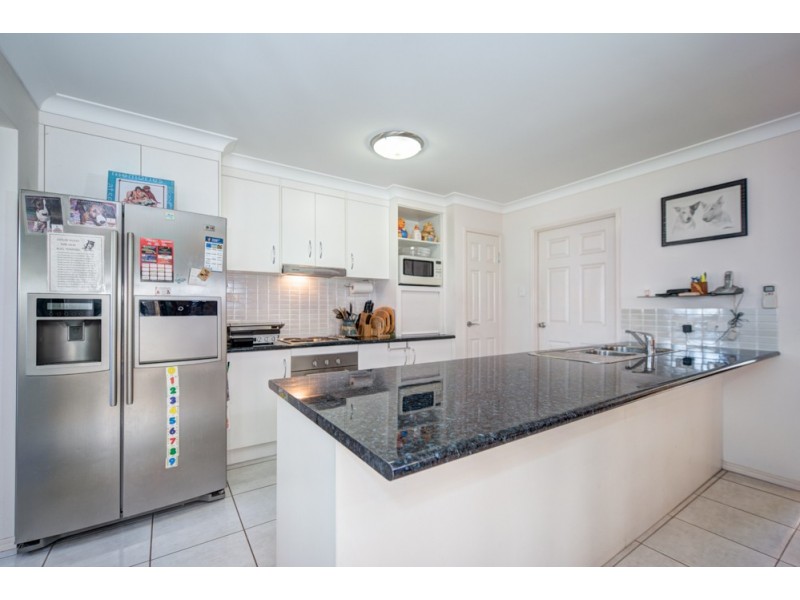 16 Sunpoint Way, Calliope QLD 4680