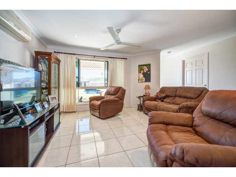 16 Sunpoint Way, Calliope QLD 4680