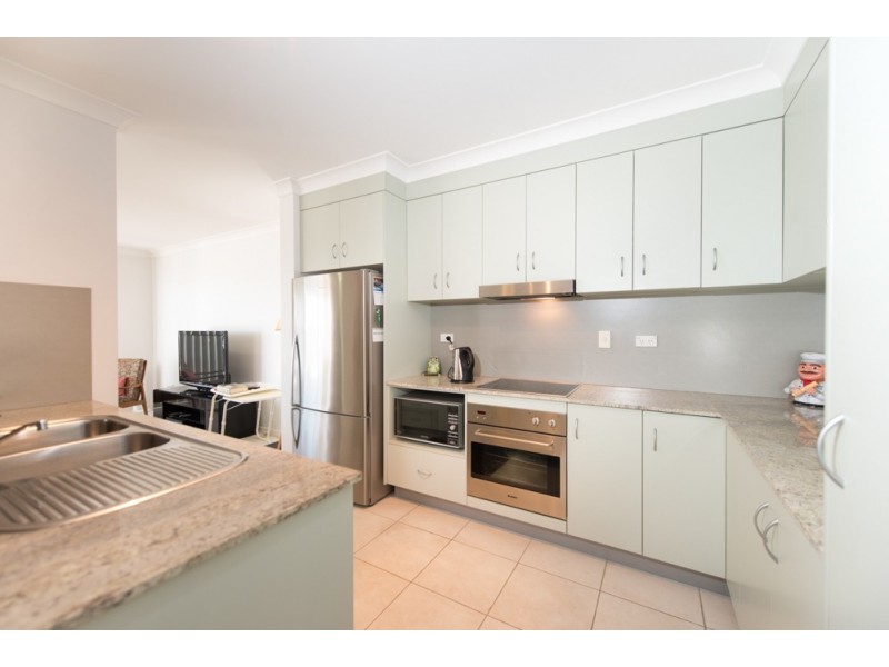 27/22 Barney Street, Barney Point QLD 4680