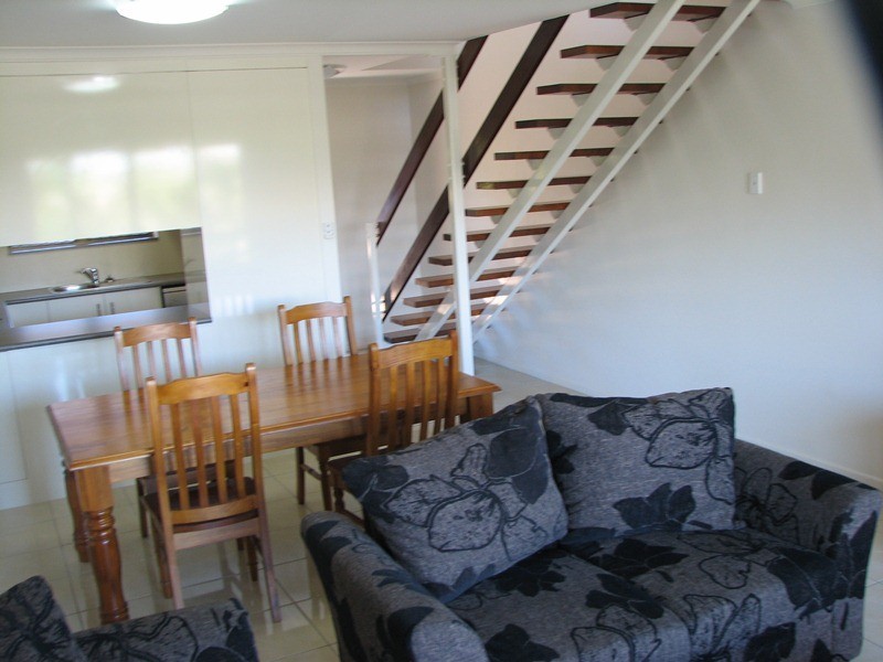 11 / 83-85 Auckland Street, Gladstone QLD 4680