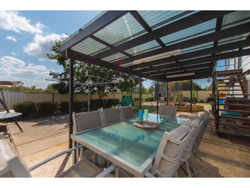 10 Wistari Street, Clinton QLD 4680