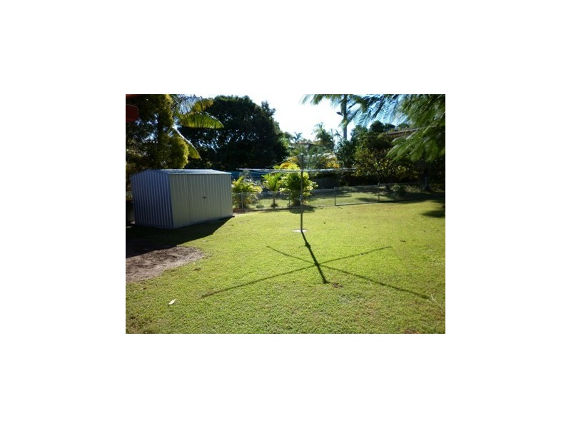 8 TENBY CLOSE, Telina QLD 4680