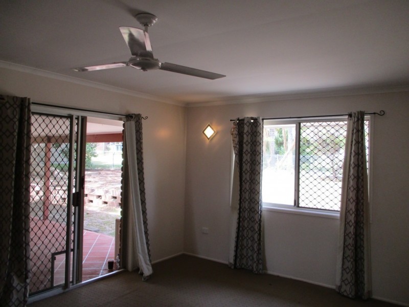 8 TENBY CLOSE, Telina QLD 4680