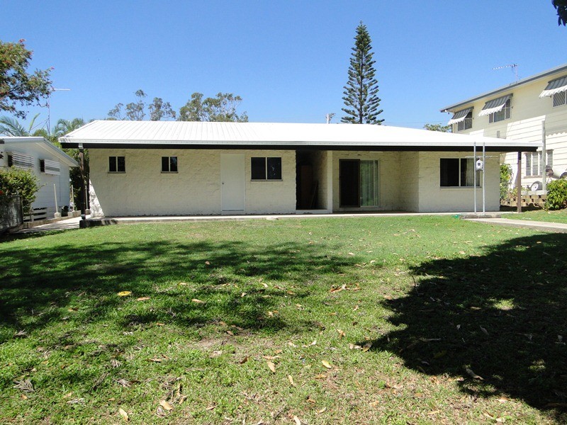 25 Fletcher Street, West Gladstone QLD 4680