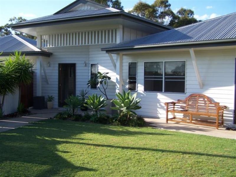 9 Piper Street, West Gladstone QLD 4680