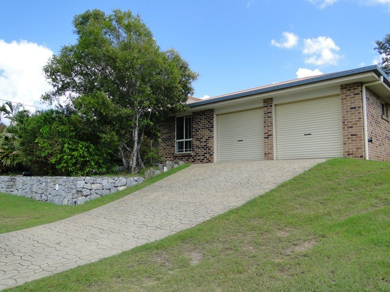 73 J HICKEY AVENUE, Clinton QLD 4680