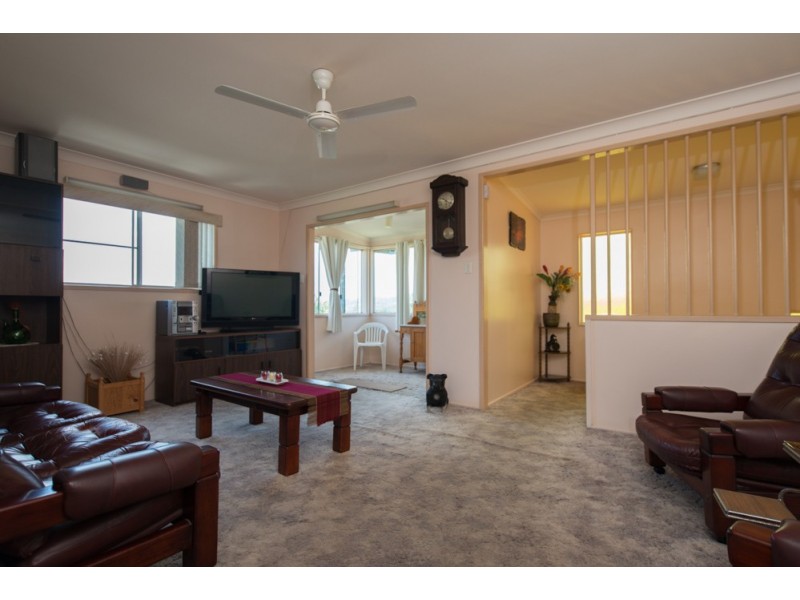 11 Satinay Street, New Auckland QLD 4680