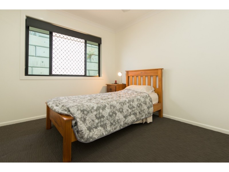 18 Cania Way, Clinton QLD 4680