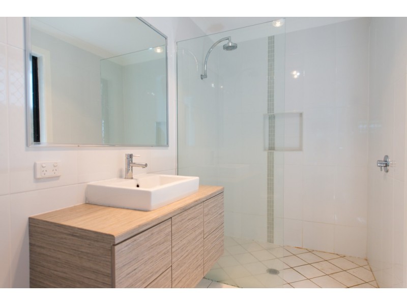 18 Cania Way, Clinton QLD 4680