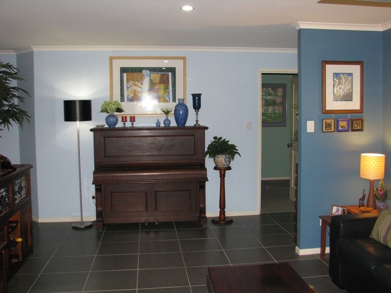 28 Helen Crescent, Wurdong Heights QLD 4680