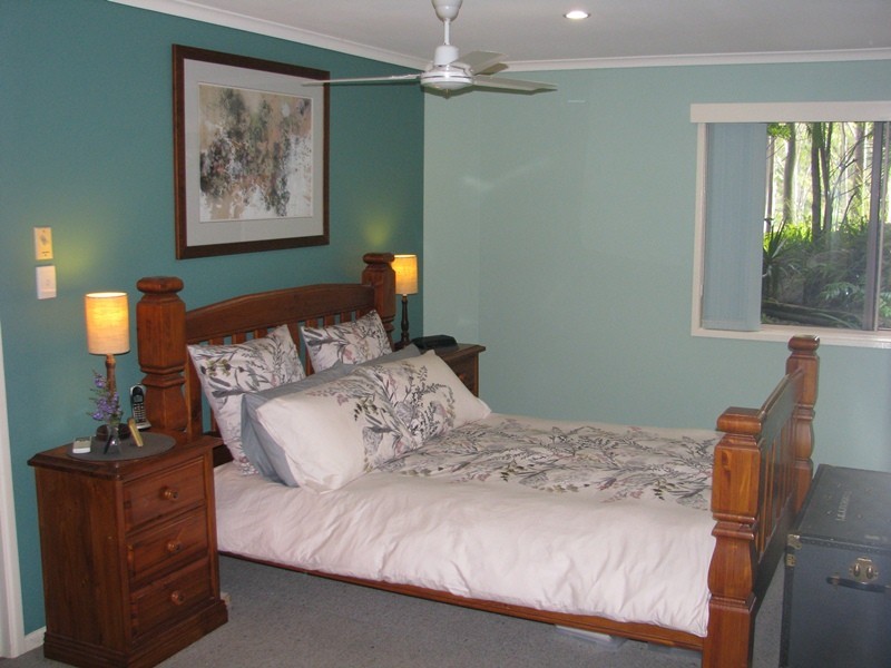 28 Helen Crescent, Wurdong Heights QLD 4680