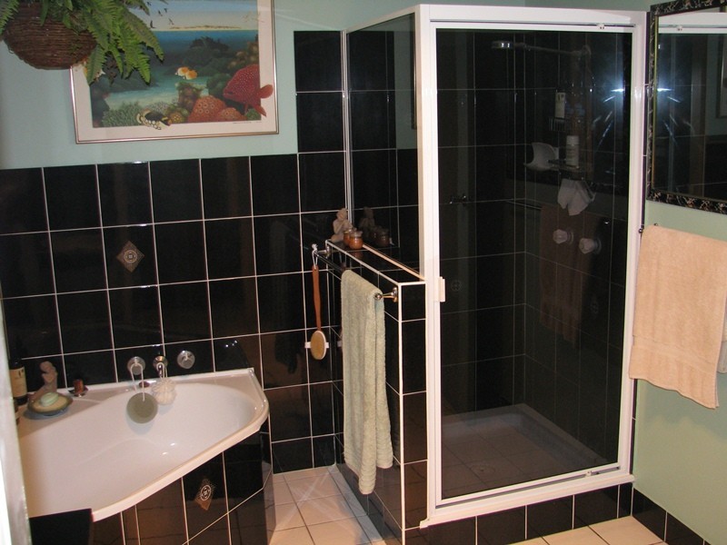 28 Helen Crescent, Wurdong Heights QLD 4680